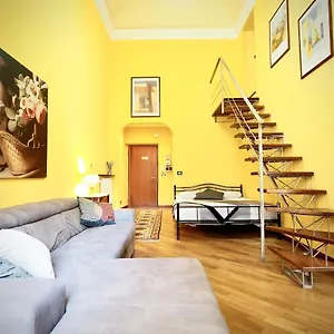 dimora-lusso-delle-vigne-genoa.hotelitalianriviera.com/