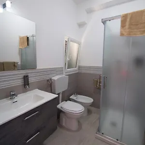 2* Bed & Breakfast La Trinacria
