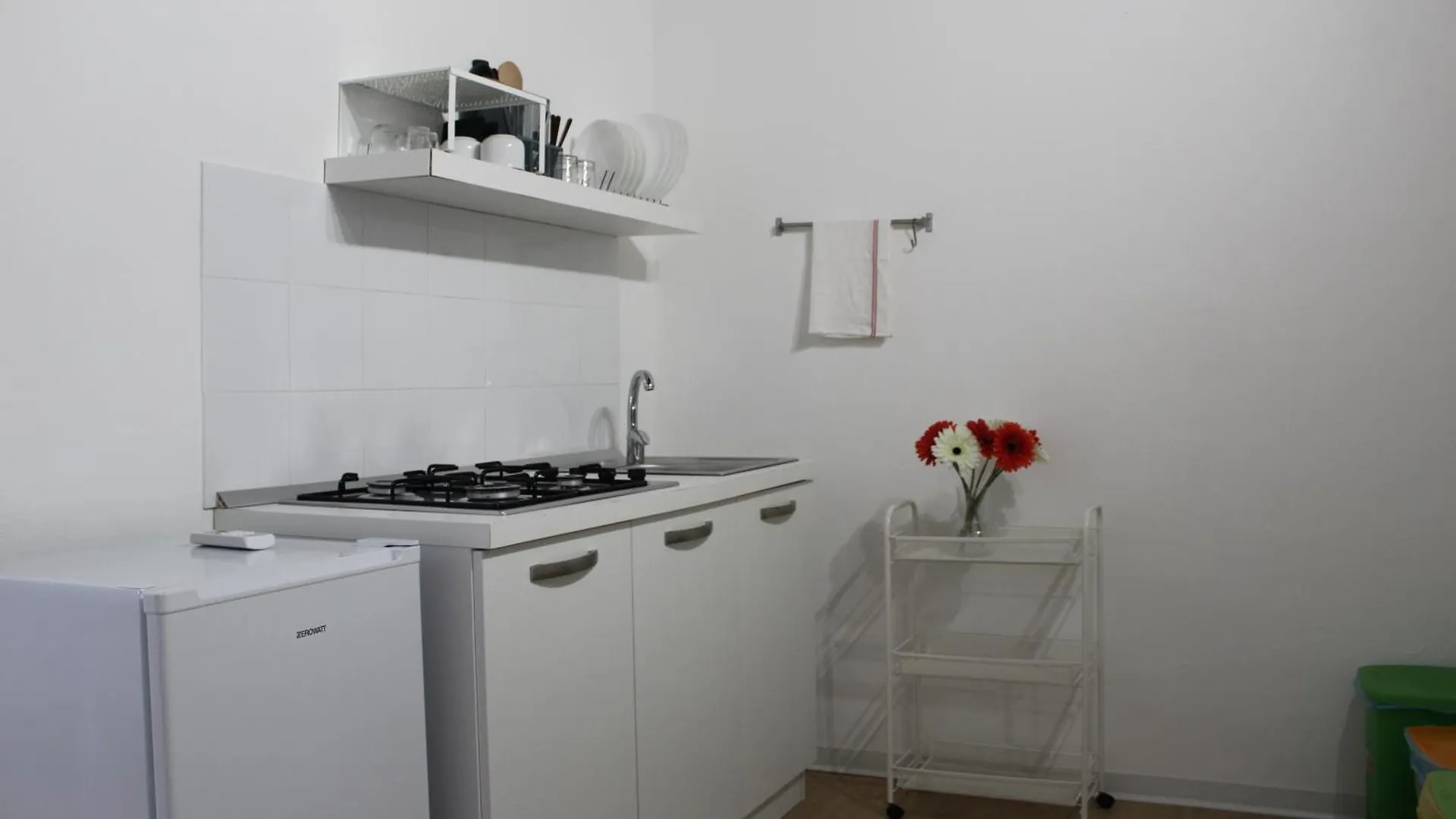 Appartamento Terrasini 2000 Home Holidays
